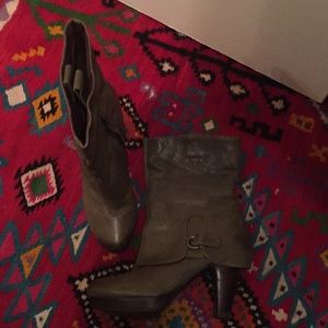 Biviel leather olive green upper ankles 8.5